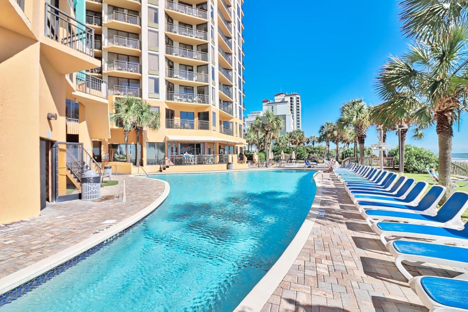 Enticing Ocean View Condo Located On The Blvd, Wifi Included, Monthly Winter Ren 미를 비치 외부 사진